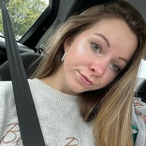 Meet your Posher, Maddie